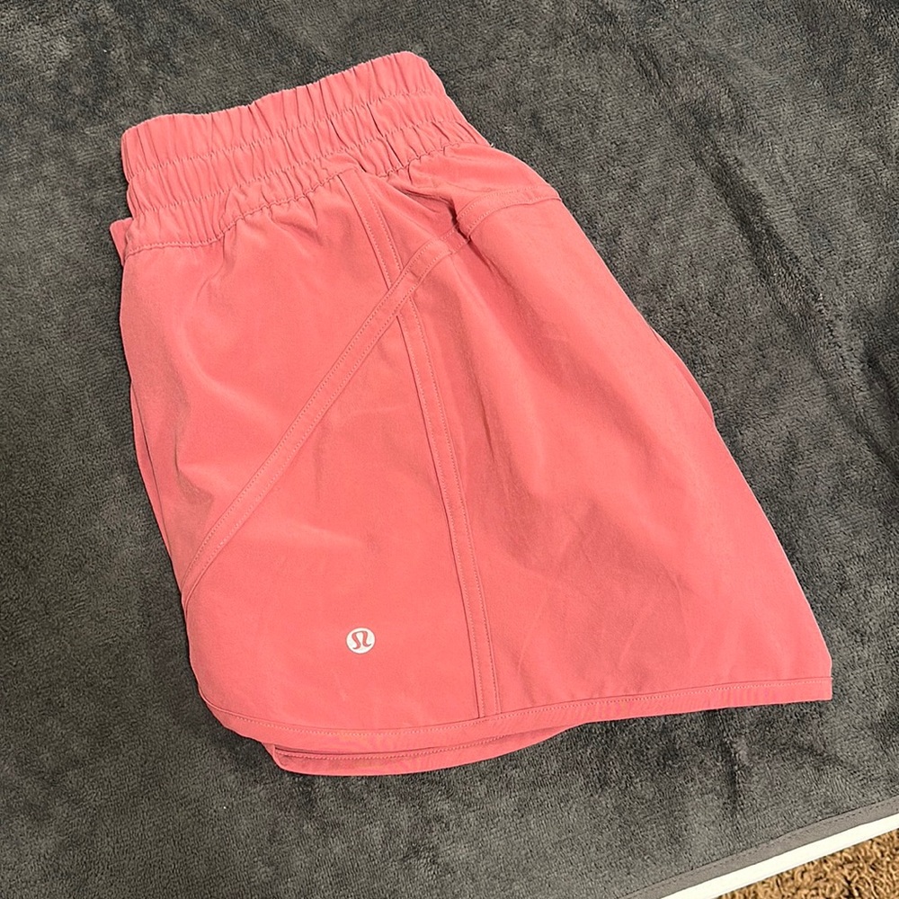 Lulu lemon running shorts